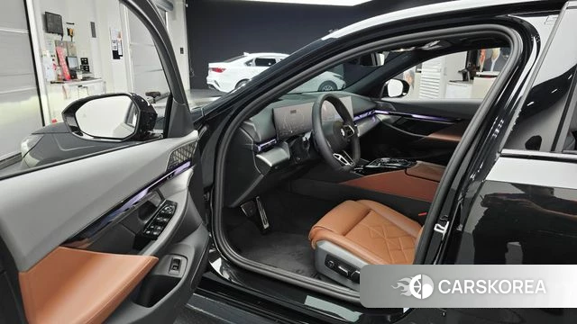 BMW 5 Series (G60) id 4527480 из Кореи 20