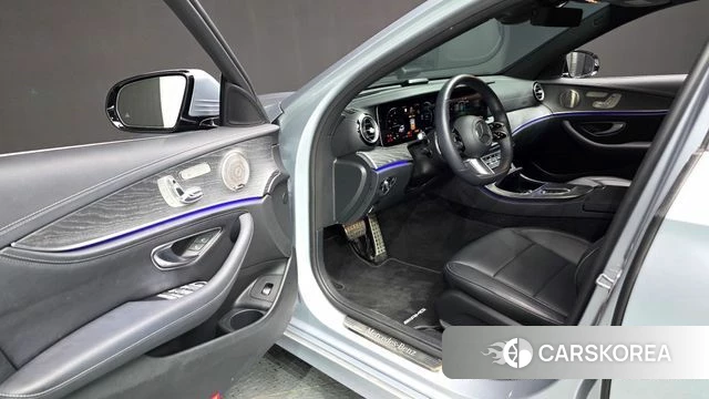 Mercedes-Benz E-Class W213 id 4671650 из Кореи 34