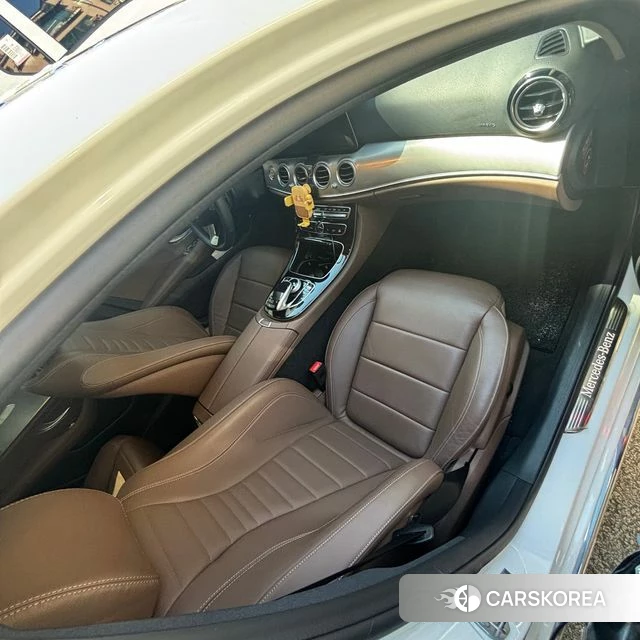 Mercedes-Benz E-Class W213 id 4295108 из Кореи 18
