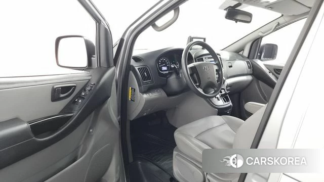 Hyundai The New Grand Starex id 4642917 из Кореи 30