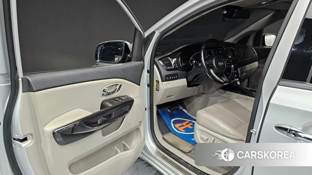 Kia The New Carnival id 4923863 из Кореи 20