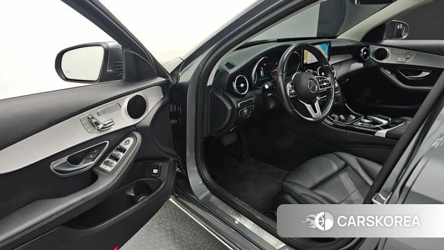 Mercedes-Benz C-Class W205 id 4632642 из Кореи 32