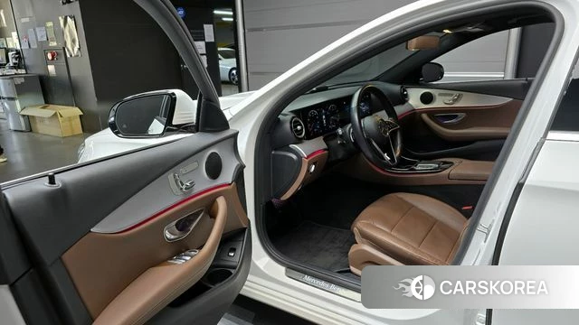 Mercedes-Benz E-Class W213 id 4179436 из Кореи 20