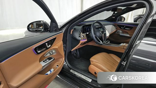 Mercedes-Benz E-Class W214 id 4499696 из Кореи 32