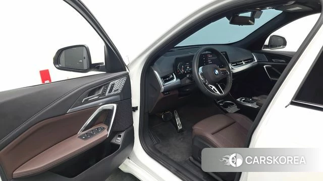 BMW X1 (U11) id 4185648 из Кореи 32