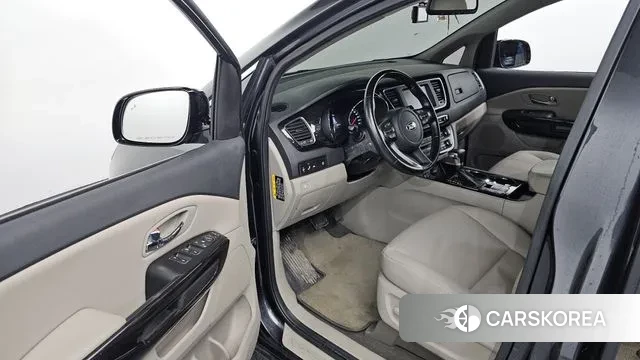 Kia The New Carnival id 3530889 из Кореи 20