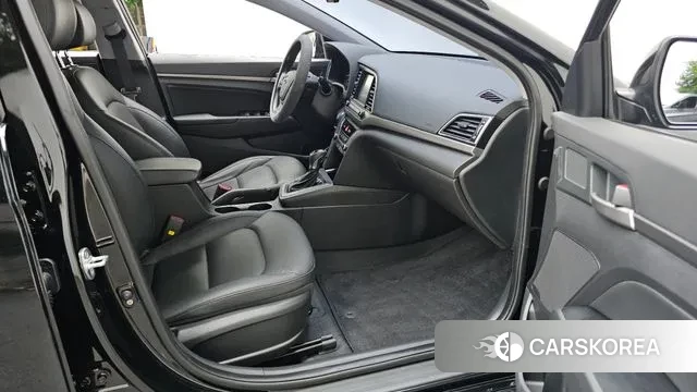 Hyundai Avante AD id 3024809 из Кореи 20