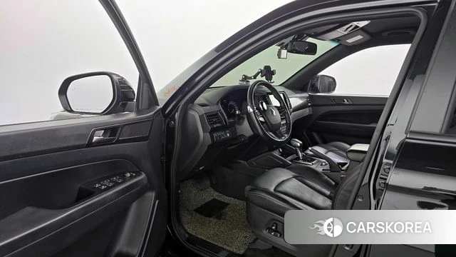 Ssangyong Rexton Sports Cannes id 4310251 из Кореи 20