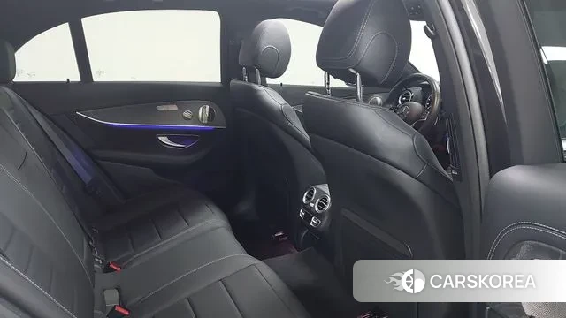 Mercedes-Benz E-Class W213 id 3630246 из Кореи 17