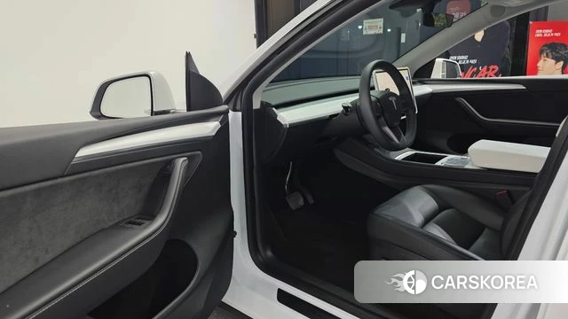 Tesla Model Y id 3933994 из Кореи 20