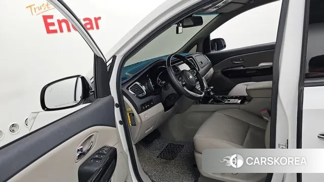 Kia The New Carnival id 3552076 из Кореи 20