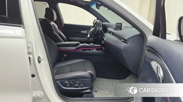 Genesis GV70 id 3058678 из Кореи 20