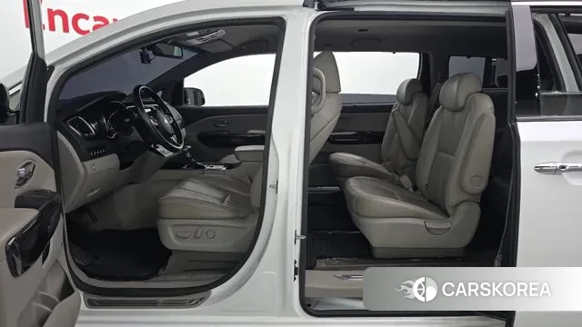 Kia The New Carnival id 3651650 из Кореи 20