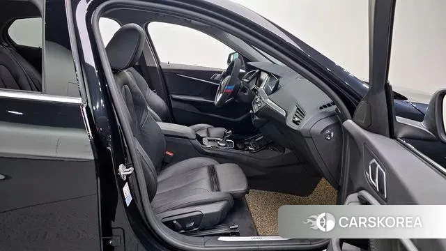 BMW 1 Series (F40) id 3586441 из Кореи 20