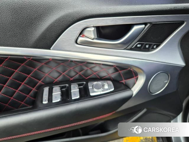 Genesis G70 id 4269149 из Кореи 20