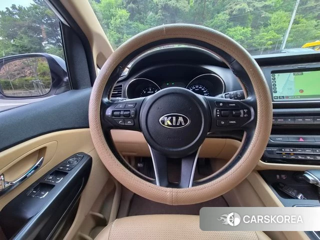 Kia The New Carnival id 4318122 из Кореи 20