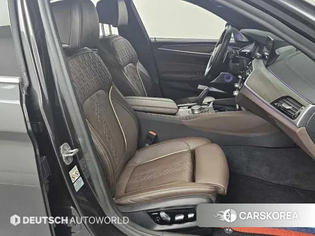 BMW 5 Series (G30) id 3595381 из Кореи 20