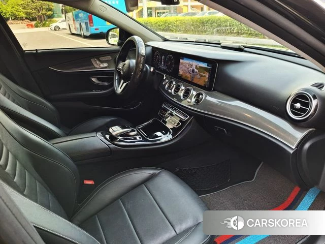 Mercedes-Benz E-Class W213 id 4232544 из Кореи 19
