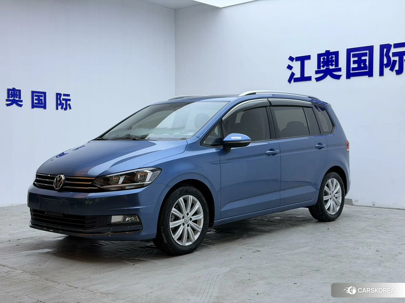 Volkswagen Touran L id 4485271 из Китая 22