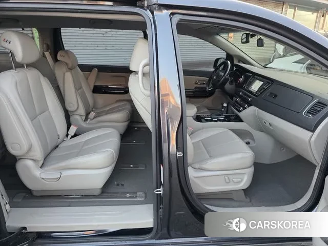 Kia The New Carnival id 3728567 из Кореи 20