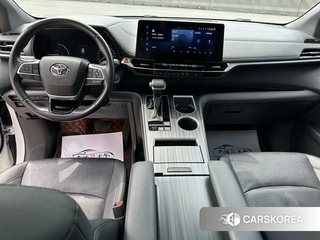 Toyota Saina id 4272897 из Китая 23