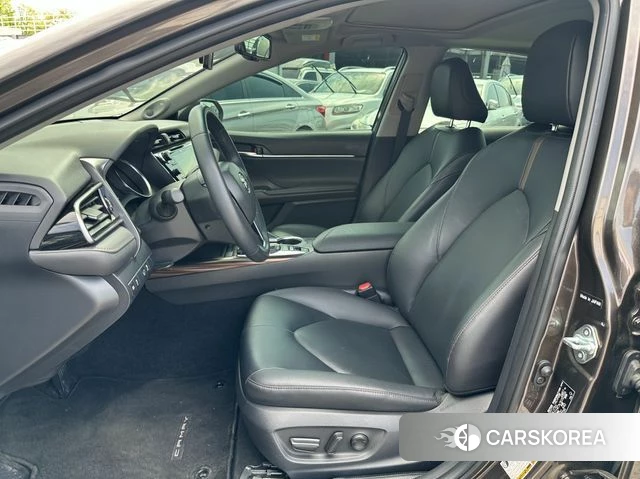 Toyota Camry (XV70) id 4285469 из Кореи 20