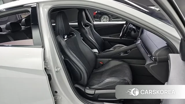 Hyundai Avante (CN7) id 3219097 из Кореи 20