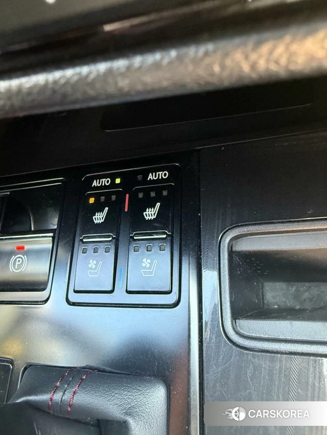 Lexus RX id 4272468 из Китая 18