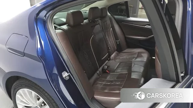 BMW 5 Series (G30) id 3374453 из Кореи 20