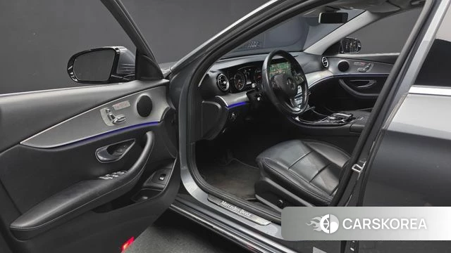 Mercedes-Benz E-Class W213 id 4536608 из Кореи 20