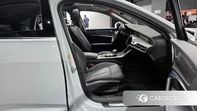 Audi A6 (C8) id 3044344 из Кореи 20