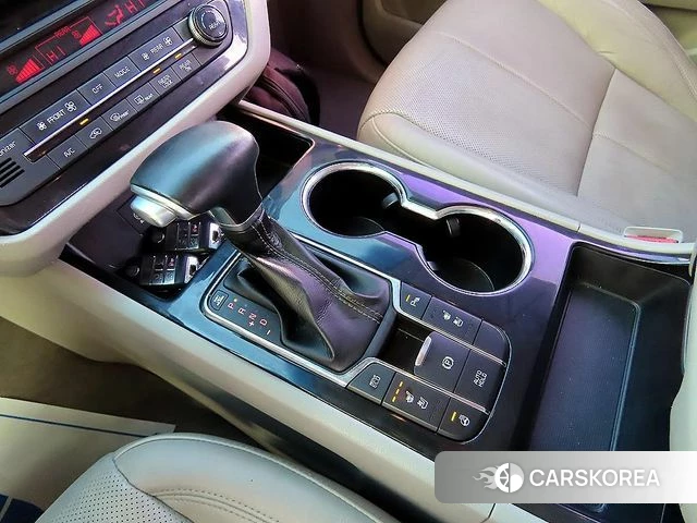 Kia The New Carnival id 3873786 из Кореи 20