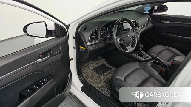 Hyundai Avante AD id 4390589 из Кореи 30