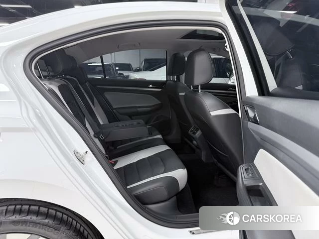 Volkswagen Bora id 4313416 из Китая 24