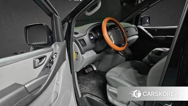 Hyundai The New Grand Starex id 4195997 из Кореи 31