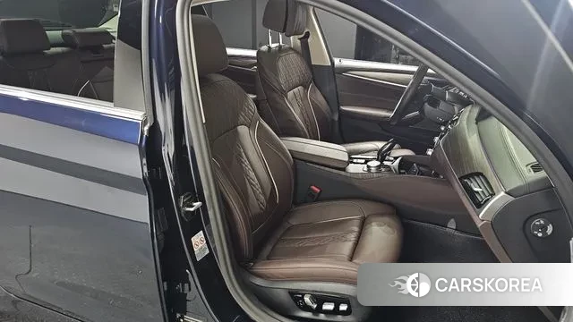 BMW 5 Series (G30) id 3044596 из Кореи 20