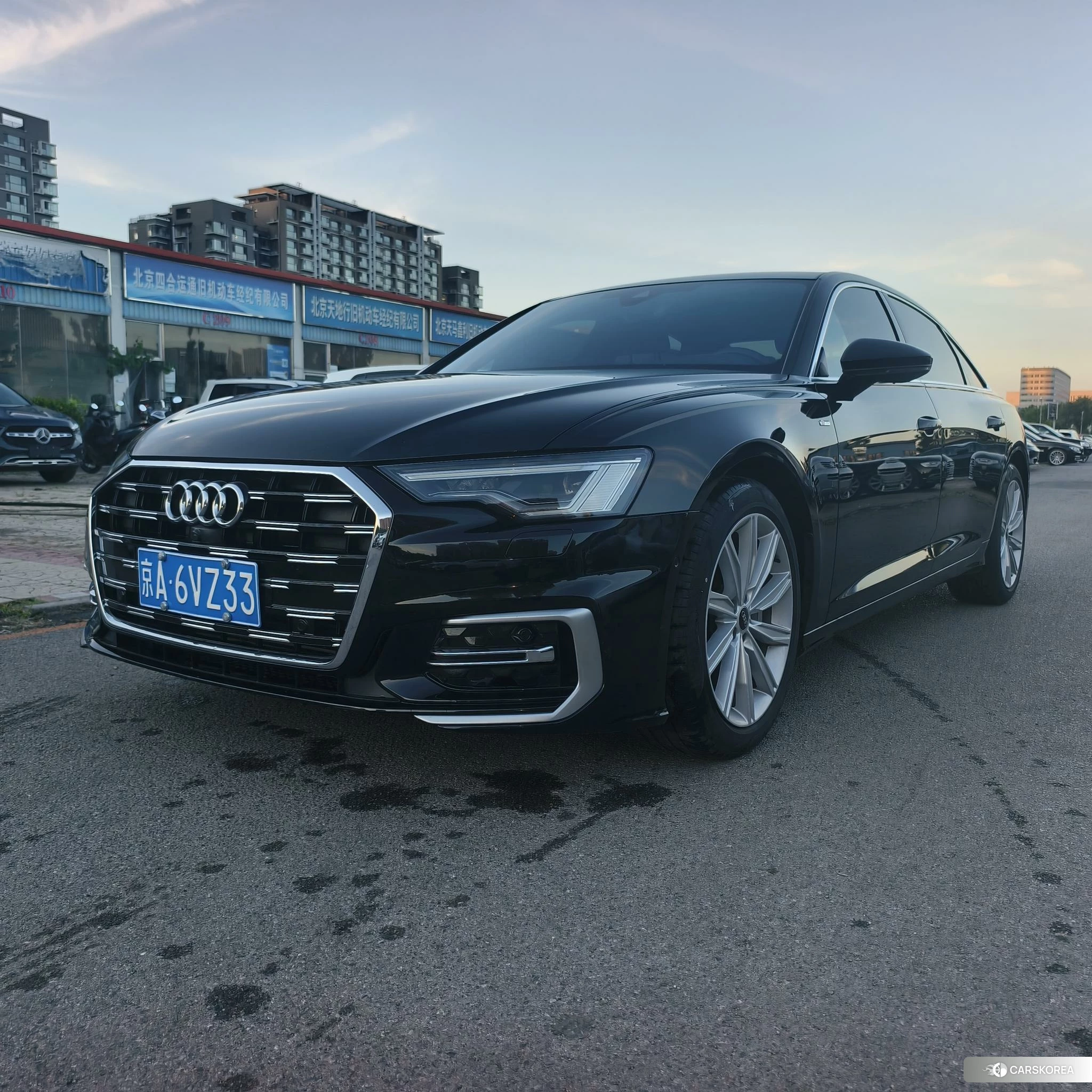 Audi A6L id 4461460 из Китая 16