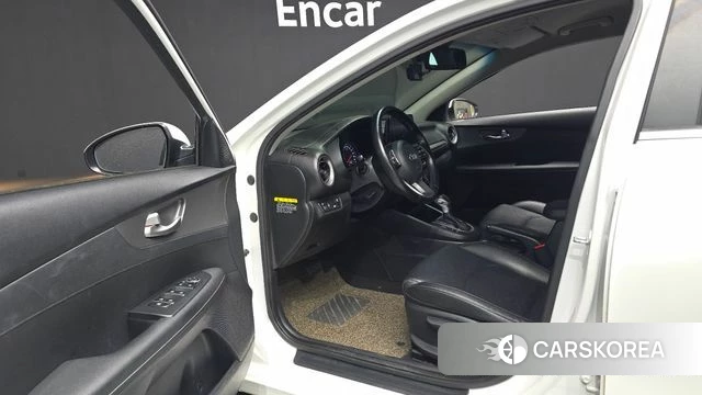 Kia Come New K3 id 4020104 из Кореи 20