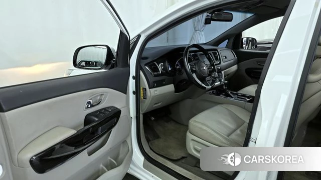 Kia The New Carnival id 3886042 из Кореи 20