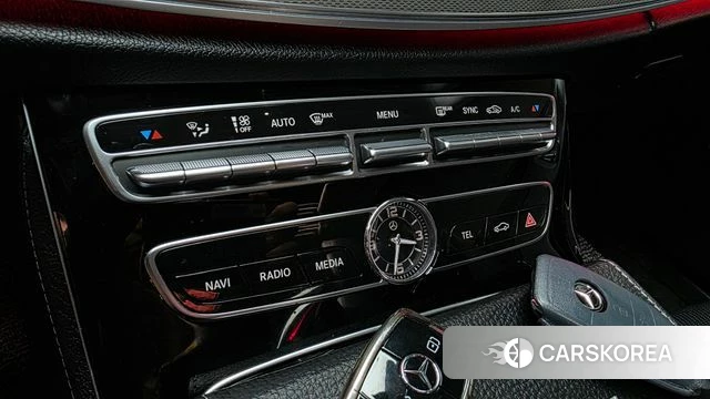 Mercedes-Benz E-Class W213 id 4637860 из Кореи 33