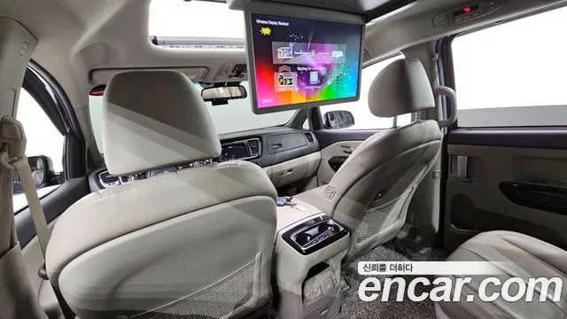 Kia The New Carnival id 2570972 из Кореи 20