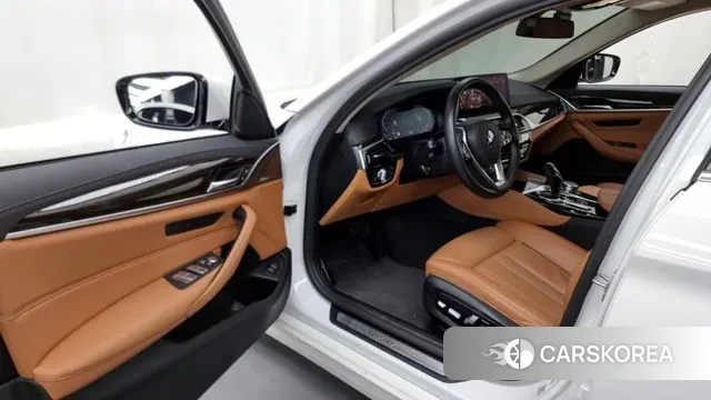 BMW 5 Series (G30) id 3028193 из Кореи 20