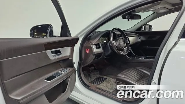 Jaguar XF (X260) id 2897264 из Кореи 20