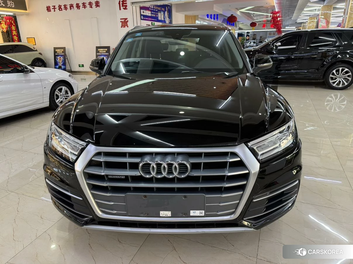 Audi Q5L id 4405959 из Китая 10