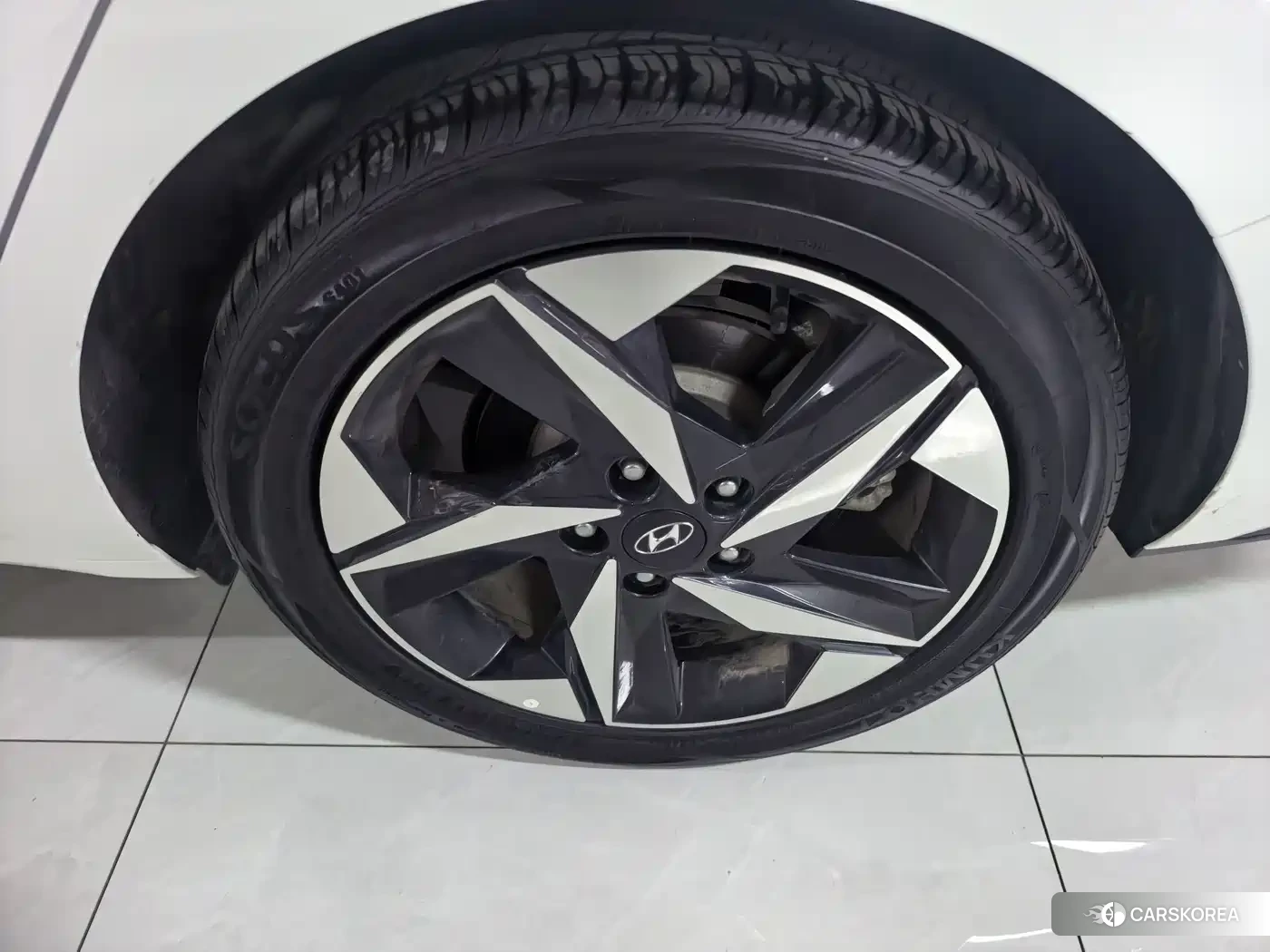 Hyundai Elantra id 4622660 из Китая 15
