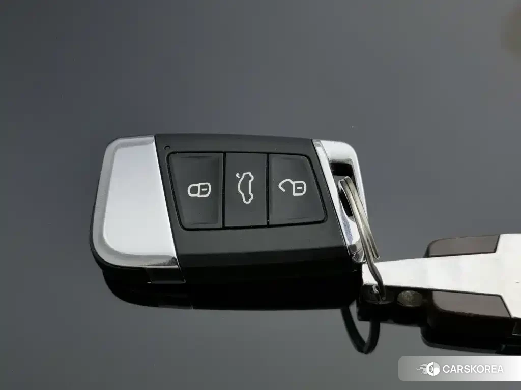 Volkswagen Passat plug-in hybrid id 4577667 из Китая 24