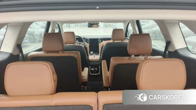 Red flag HS7 PHEV id 4211918 из Китая 18