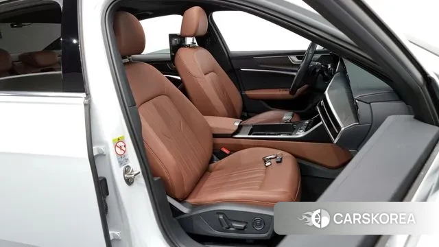 Audi A6 (C8) id 2886325 из Кореи 20