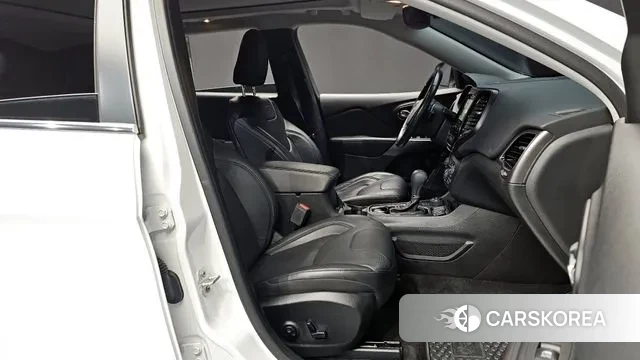 Jeep Cherokee (KL) id 3406908 из Кореи 20