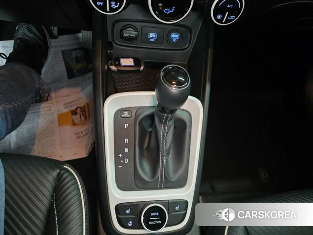 Hyundai Venue id 3879586 из Кореи 16